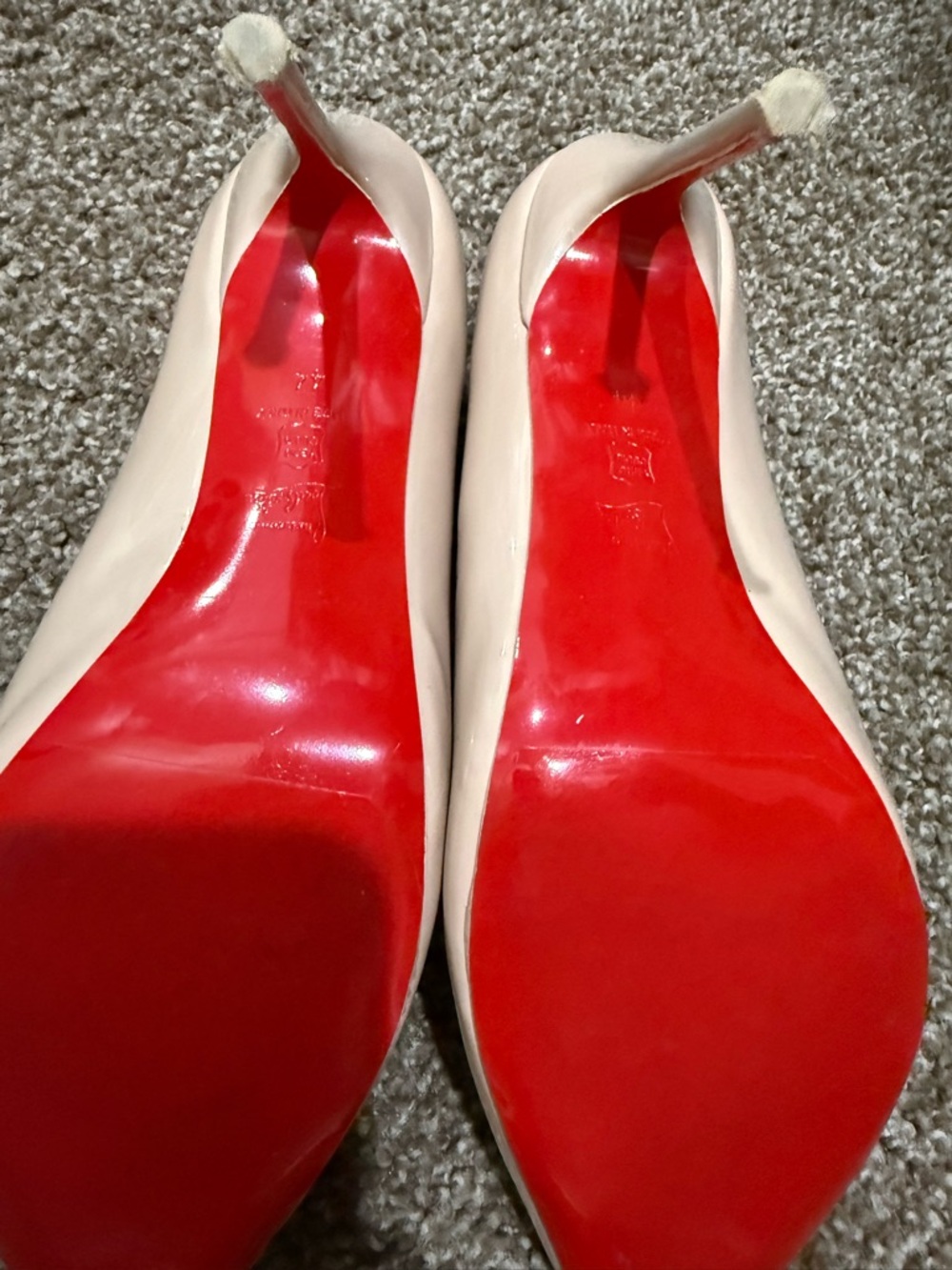Christian Louboutin Beige Patent Pointed-Toe Pumps - Picture 4 of 4